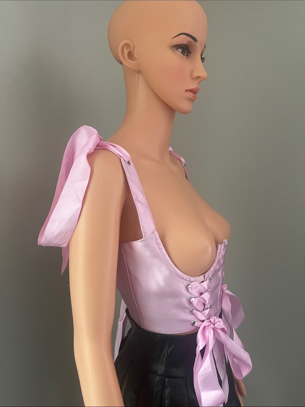 ‼️NWT‼️Dolls Kill X Sugar Thrillz Pink Satin Lace-Up Corset Top Medium - Picture 4 of 8